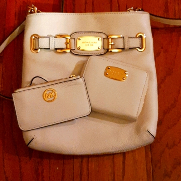 Michael Kors Handbags - MICHAEL KORS